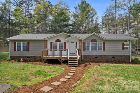 4669 River Trail Ln, Granite Falls, NC 28630