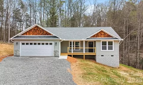 425 Hazel Brook Rd, Marshall, NC 28753