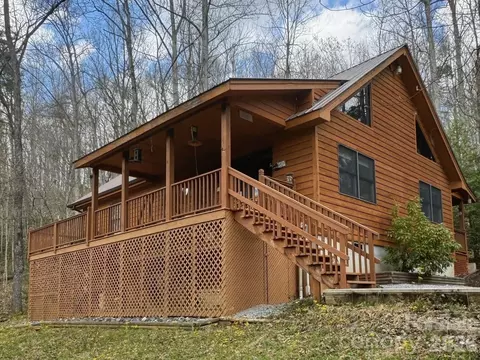 315 N River Rd, Sylva, NC 28779
