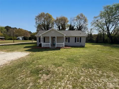 1114 Grace Ave, Lancaster, SC 29720