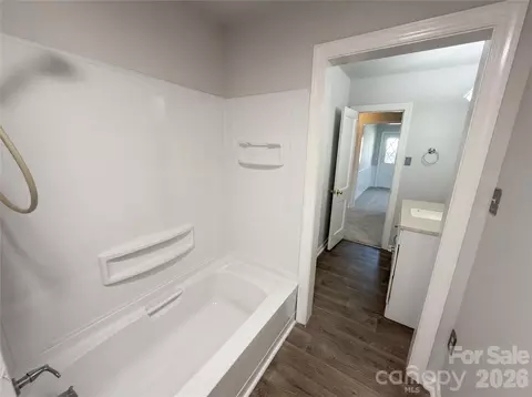 Bath - 1114 Grace Ave, Lancaster, SC 29720 photo 2 of 3