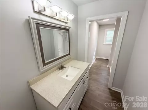 Bath - 1114 Grace Ave, Lancaster, SC 29720 photo 1 of 3
