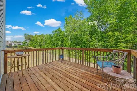 Exterior - 2742 Oldfield Dr, Monroe, NC 28110 photo 4 of 9