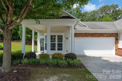 9009 Smokey Hill Ln, Fort Mill, SC 29707