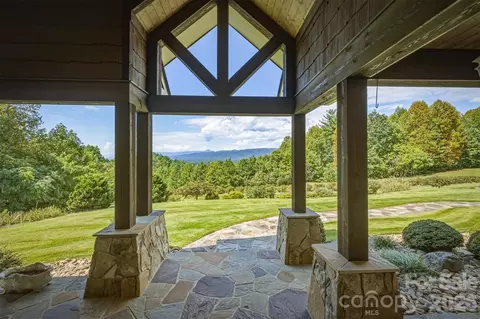 1638 Johns Ridge 144 Pkwy #144, Lenoir, NC 28645
