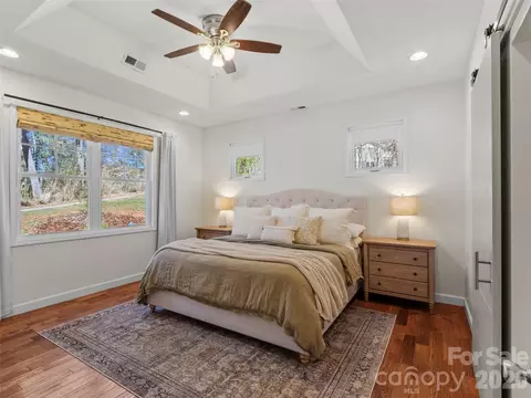 Bedroom - 80 Mckenzie Dr, Marshall, NC 28753 photo 1 of 9