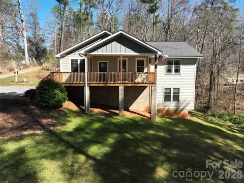 Exterior - 80 Mckenzie Dr, Marshall, NC 28753 photo 5 of 9