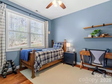 Bedroom - 80 Mckenzie Dr, Marshall, NC 28753 photo 6 of 9
