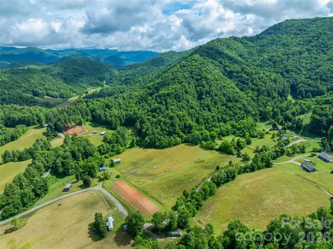 330 Tilson Branch Rd, Marshall, NC 28753 photo 16