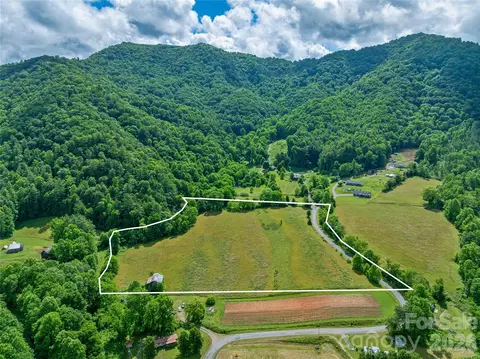 330 Tilson Branch Rd, Marshall, NC 28753 photo 15