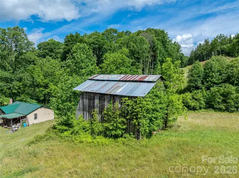 330 Tilson Branch Rd, Marshall, NC 28753 photo 18
