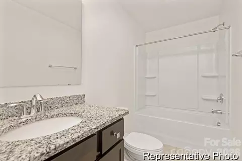 Bath - 836 Scotch Meadows 49 Loop #49, Monroe, NC 28110 photo 4 of 4