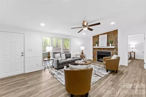 Living - 1821 Bascom Ln, Midland, NC 28107 photo 2 of 4