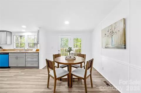 Dining - 1821 Bascom Ln, Midland, NC 28107 photo 2 of 2