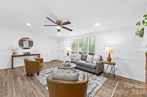 Living - 1821 Bascom Ln, Midland, NC 28107 photo 4 of 4