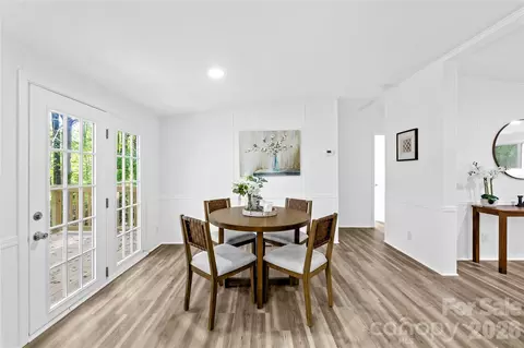 Dining - 1821 Bascom Ln, Midland, NC 28107 photo 1 of 2