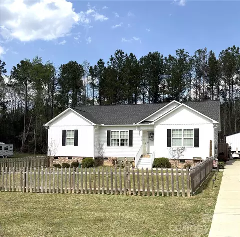 6724 Wylie Cir, Kershaw, SC 29067