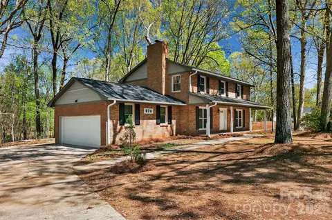 874 Red Fox Ln, Concord, NC 28025