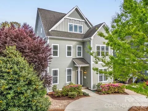 609 Welker St, Charlotte, NC 28204