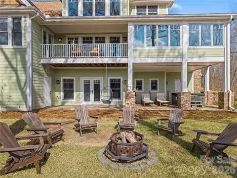 Exterior - 430 Parkway North Rd, Mill Spring, NC 28756 photo 10 of 12