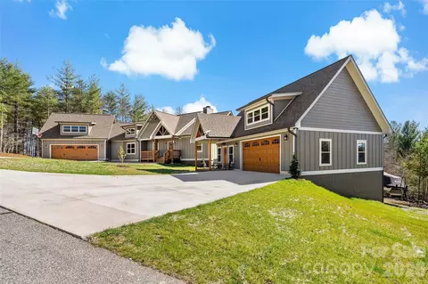 207 Lake Crest 11 Dr #11, Nebo, NC 28761