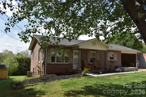 103 Regina Dr, Morganton, NC 28655