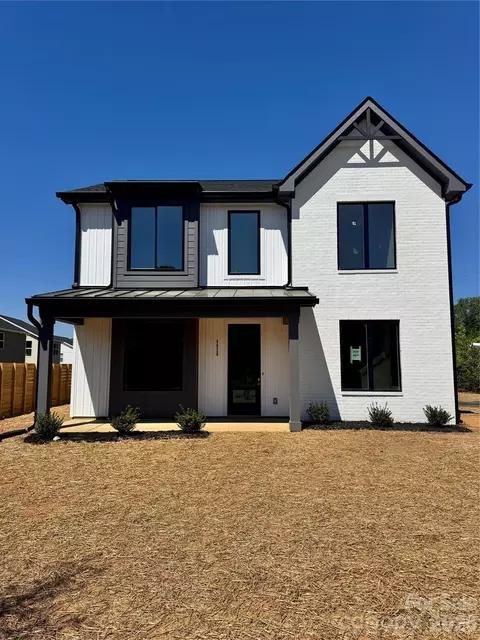 9020 Mount Holly Rd, Charlotte, NC 28214