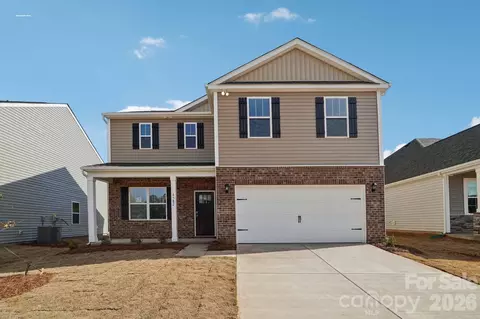 5127 Shallow Brook Dr, Charlotte, NC 28215