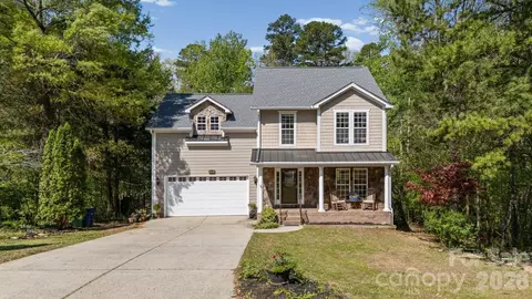 1520 Hawthorne Dr, Indian Trail, NC 28079