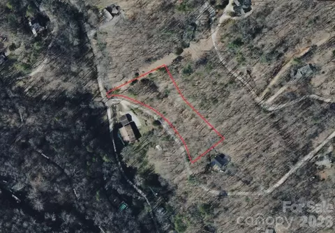 160 E Rdg, Franklin, NC 28734