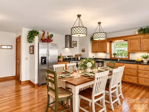 Kitchen - 505 Middle Top Loop, Maggie Valley, NC 28751 photo 2 of 2