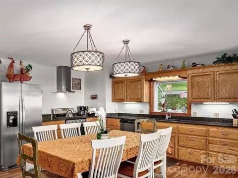 Kitchen - 505 Middle Top Loop, Maggie Valley, NC 28751 photo 1 of 2