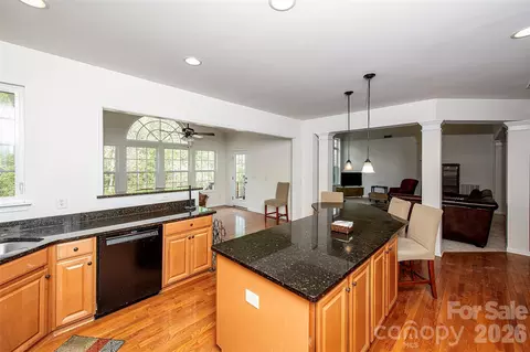 Kitchen - 1957 Faison Ave, Fort Mill, SC 29708 photo 2 of 2