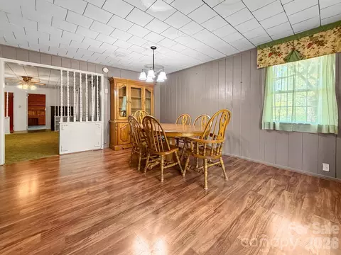 Dining - 1401 E Union St, Morganton, NC 28655 photo 1 of 1