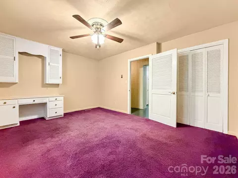 Bedroom - 1401 E Union St, Morganton, NC 28655 photo 3 of 8