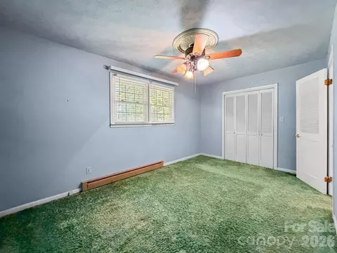 Bedroom - 1401 E Union St, Morganton, NC 28655 photo 2 of 8