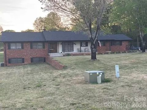 3004 Fieldstone Ln, Shelby, NC 28152