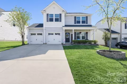 228 Fesperman Cir, Troutman, NC 28166