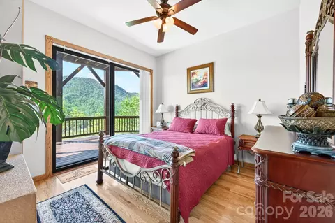 Bedroom - 80 E Valley View Dr, Marion, NC 28752 photo 4 of 6