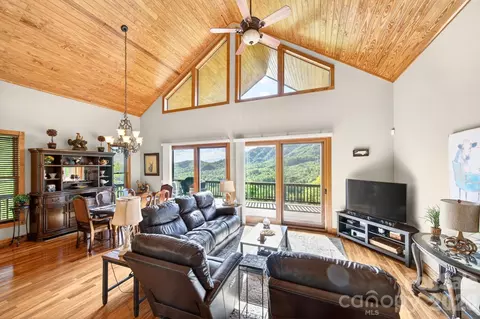 Living - 80 E Valley View Dr, Marion, NC 28752 photo 1 of 3
