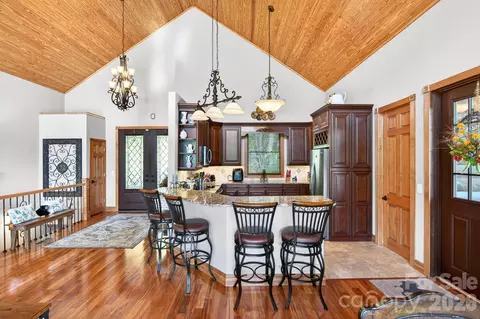 Kitchen - 80 E Valley View Dr, Marion, NC 28752 photo 2 of 3