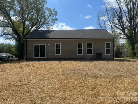 Exterior - 403 E 21st St, Kannapolis, NC 28083 photo 2 of 3