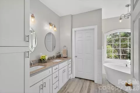 330 Chancelot Ln, Fort Mill, SC 29708 photo 19