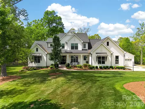 5811 Kristi Ln, Midland, NC 28107