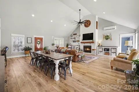 5226 Old Plank Rd, Iron Station, NC 28080