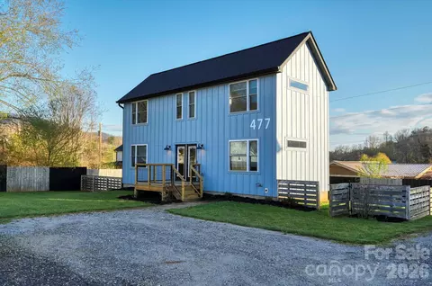 477 Oakdale Rd, Waynesville, NC 28786