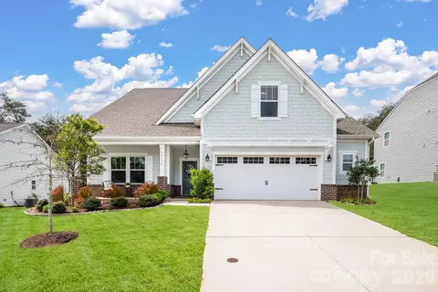 16136 Commodore Dr, Lancaster, SC 29720