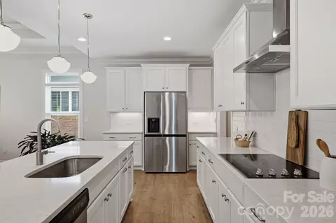 Kitchen - 16136 Commodore Dr, Lancaster, SC 29720 photo 3 of 3