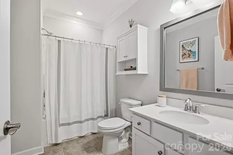 Bath - 16136 Commodore Dr, Lancaster, SC 29720 photo 1 of 3