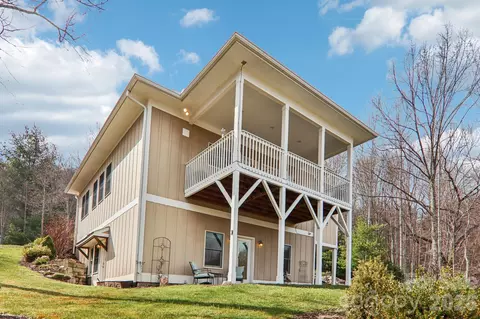 Exterior - 14 Chandra Ln, Clyde, NC 28721 photo 4 of 10